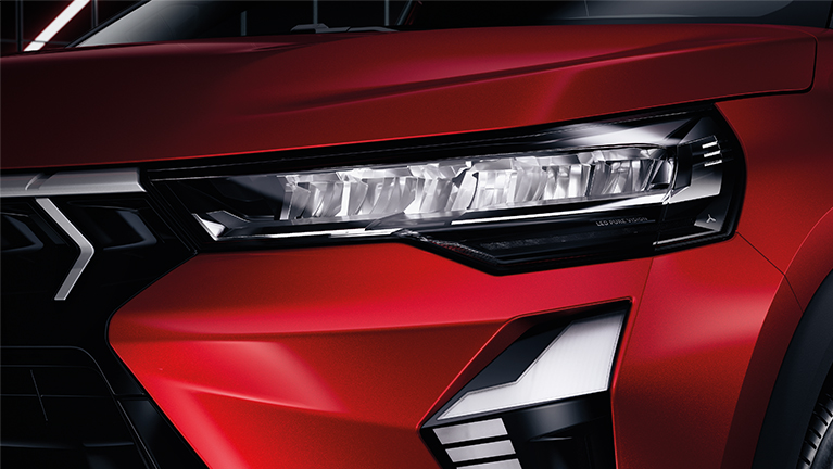 LED-Scheinwerfer des Mitsubishi ASX